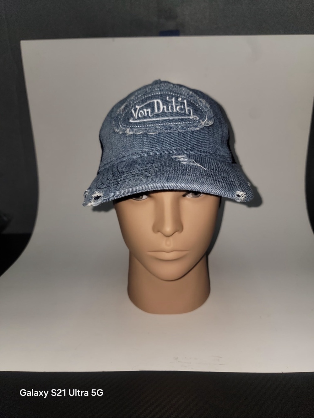 Von Dutch denim distressed trucker hat color blue  and navy one size snapback